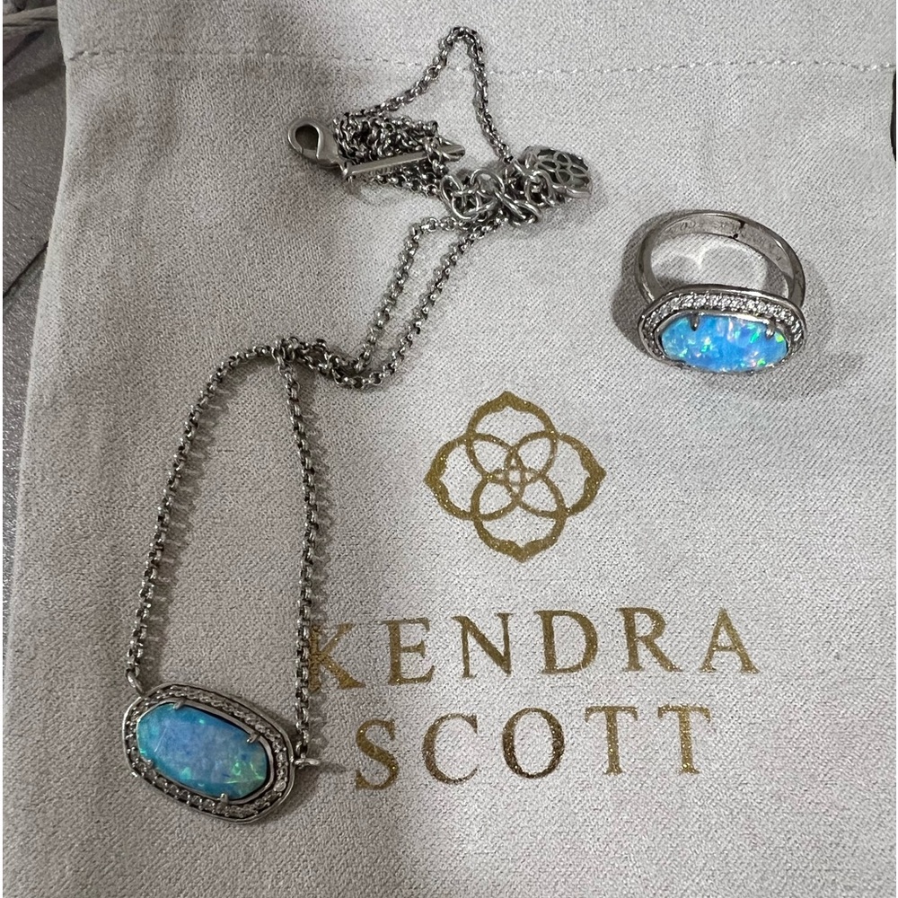 Kendra Scott Elisa pendant necklace & ring